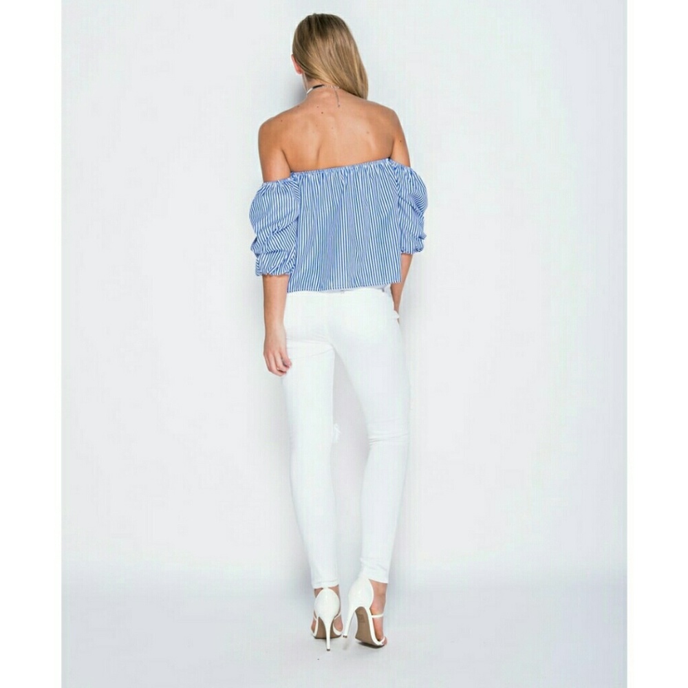 Off the Shoulder Top NWT - Picture 2 of 4